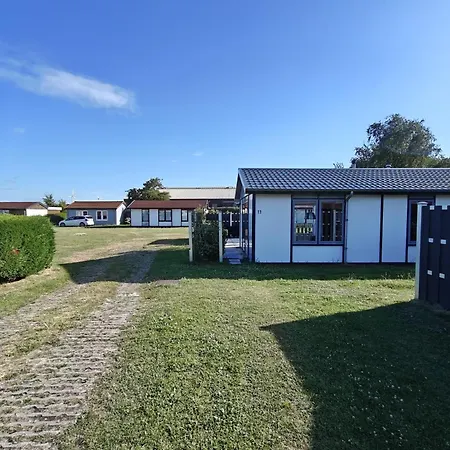 Luxe 6 Persoons Met 3 Slaapkamers 2 Badkamers En Ensuite Ligbad * Sint Maartensvlotbrug