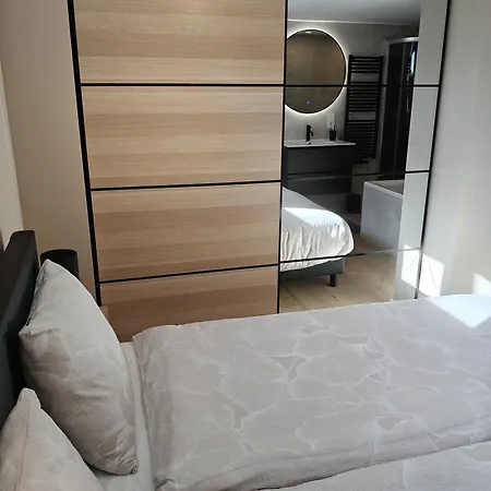 Luxe 6 Persoons Bungalow Met 3 Slaapkamers 2 Badkamers En Ensuite Ligbad